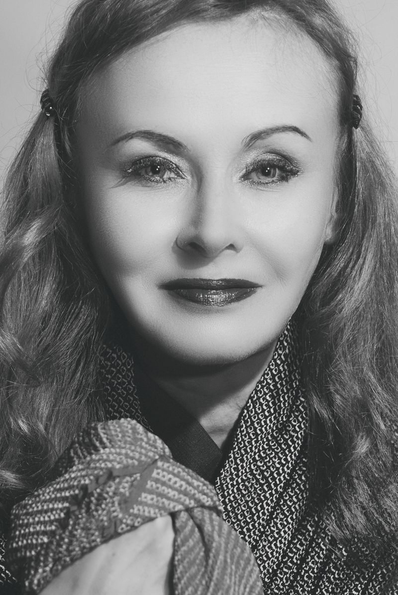 Christine F.